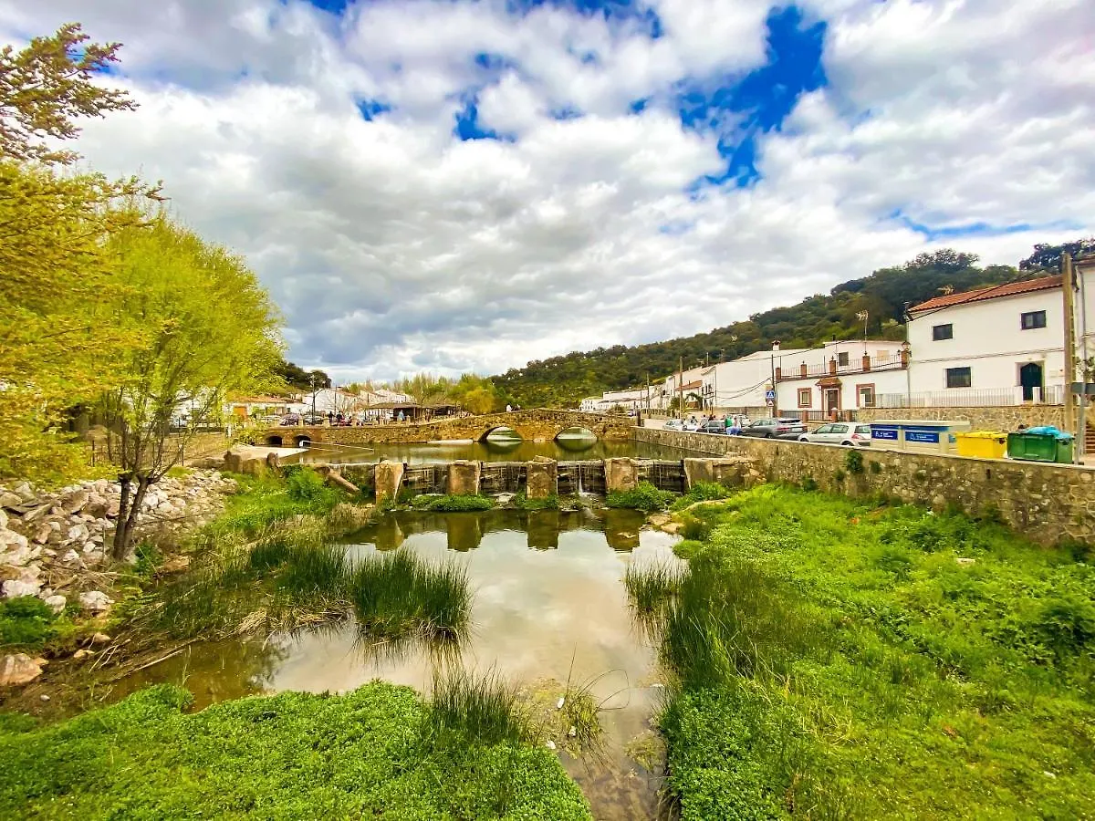 Casa Rural Cascadas Del Hueznar San Nicolas del Puerto Holiday home